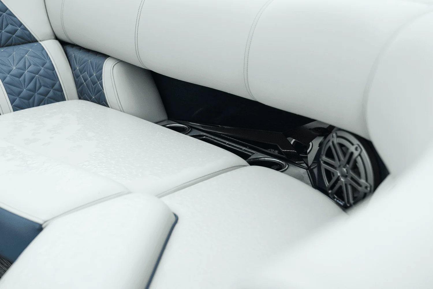 2025 Harris 230 Grand Mariner Image Thumbnail #37