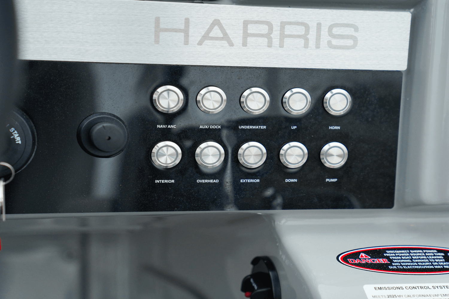 2025 Harris 230 Grand Mariner Image Thumbnail #20