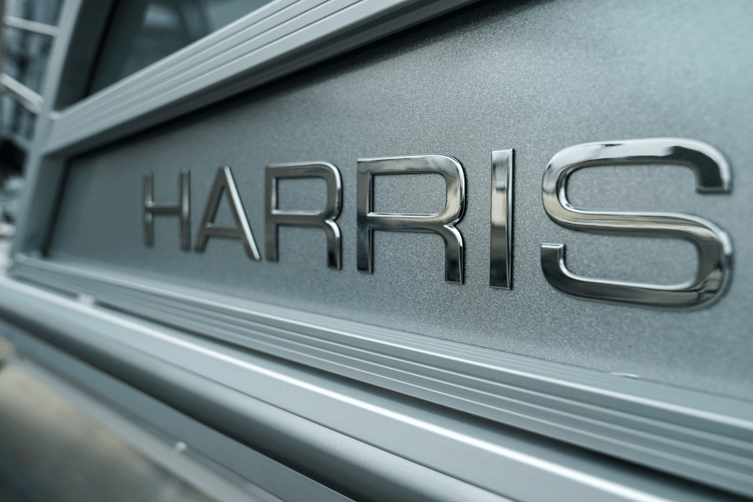 2025 Harris 230 Grand Mariner Image Thumbnail #4