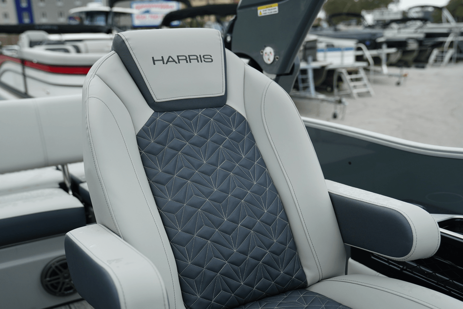 2025 Harris 230 Grand Mariner Image Thumbnail #25