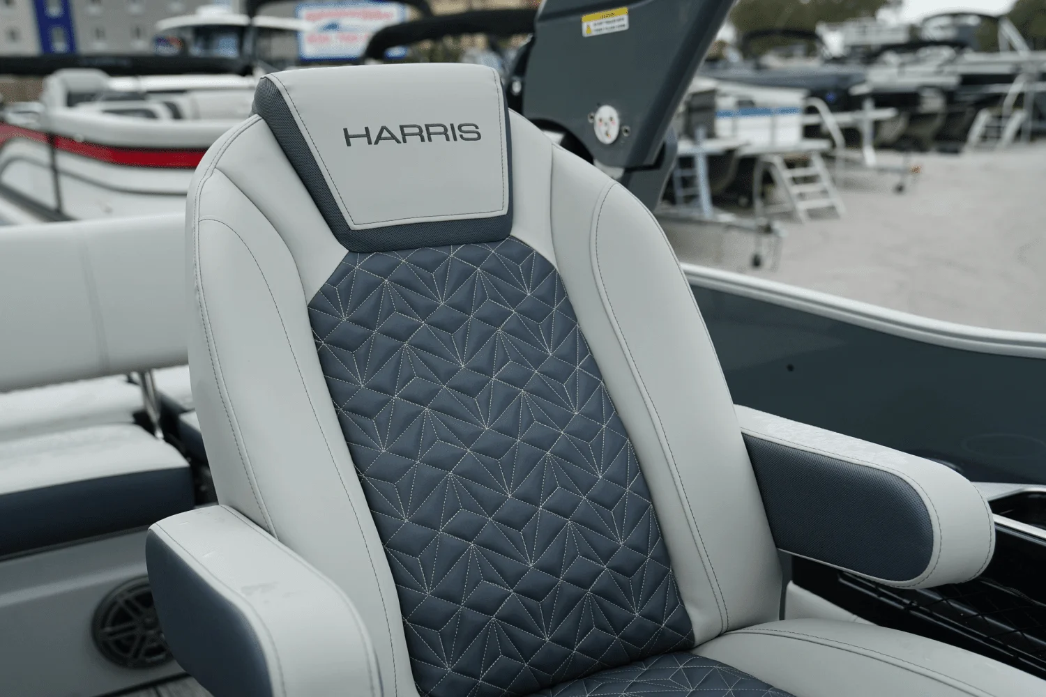 2025 Harris 230 Grand Mariner Image Thumbnail #25