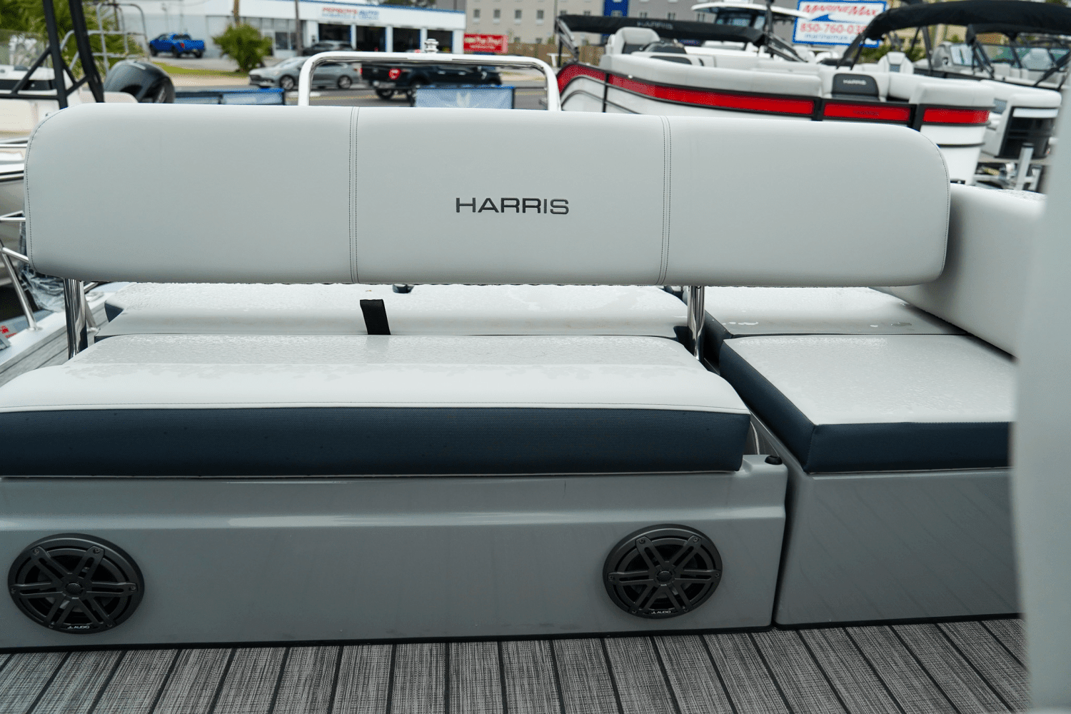 2025 Harris 230 Grand Mariner Image Thumbnail #16
