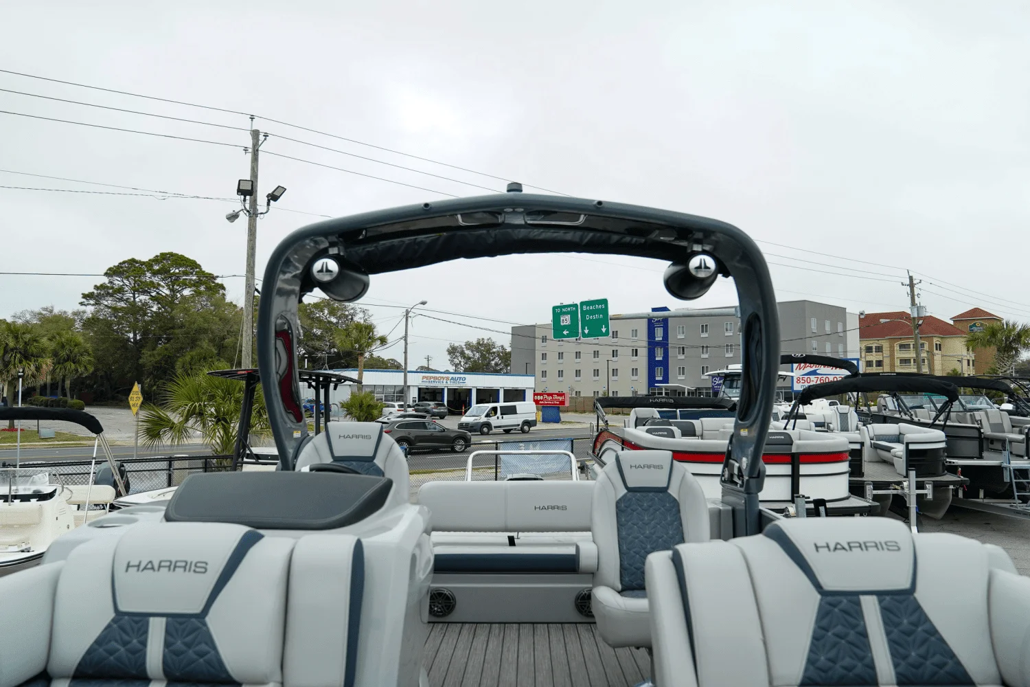 2025 Harris 230 Grand Mariner Image Thumbnail #38