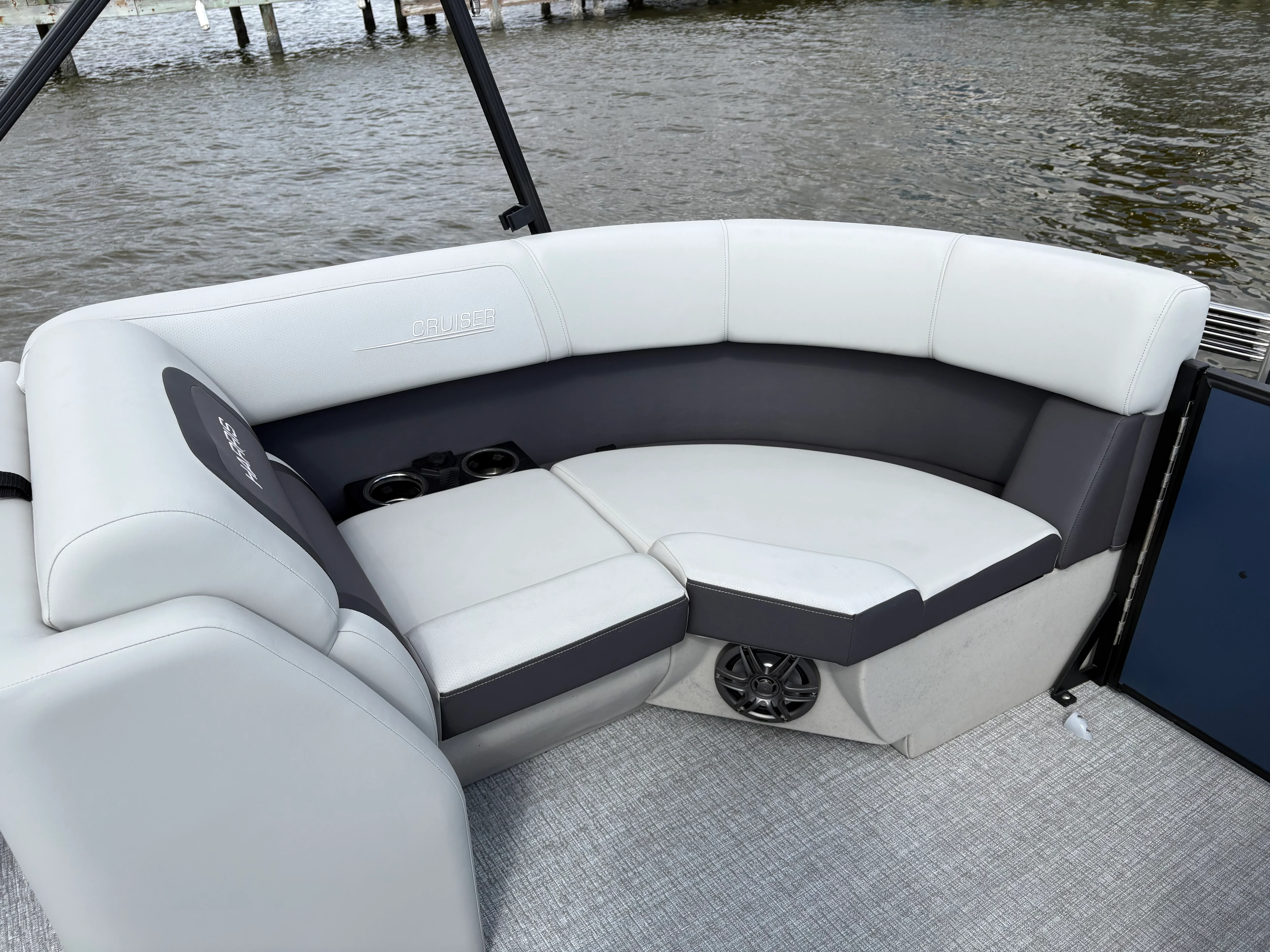 2025 Harris 230 Cruiser Image Thumbnail #16