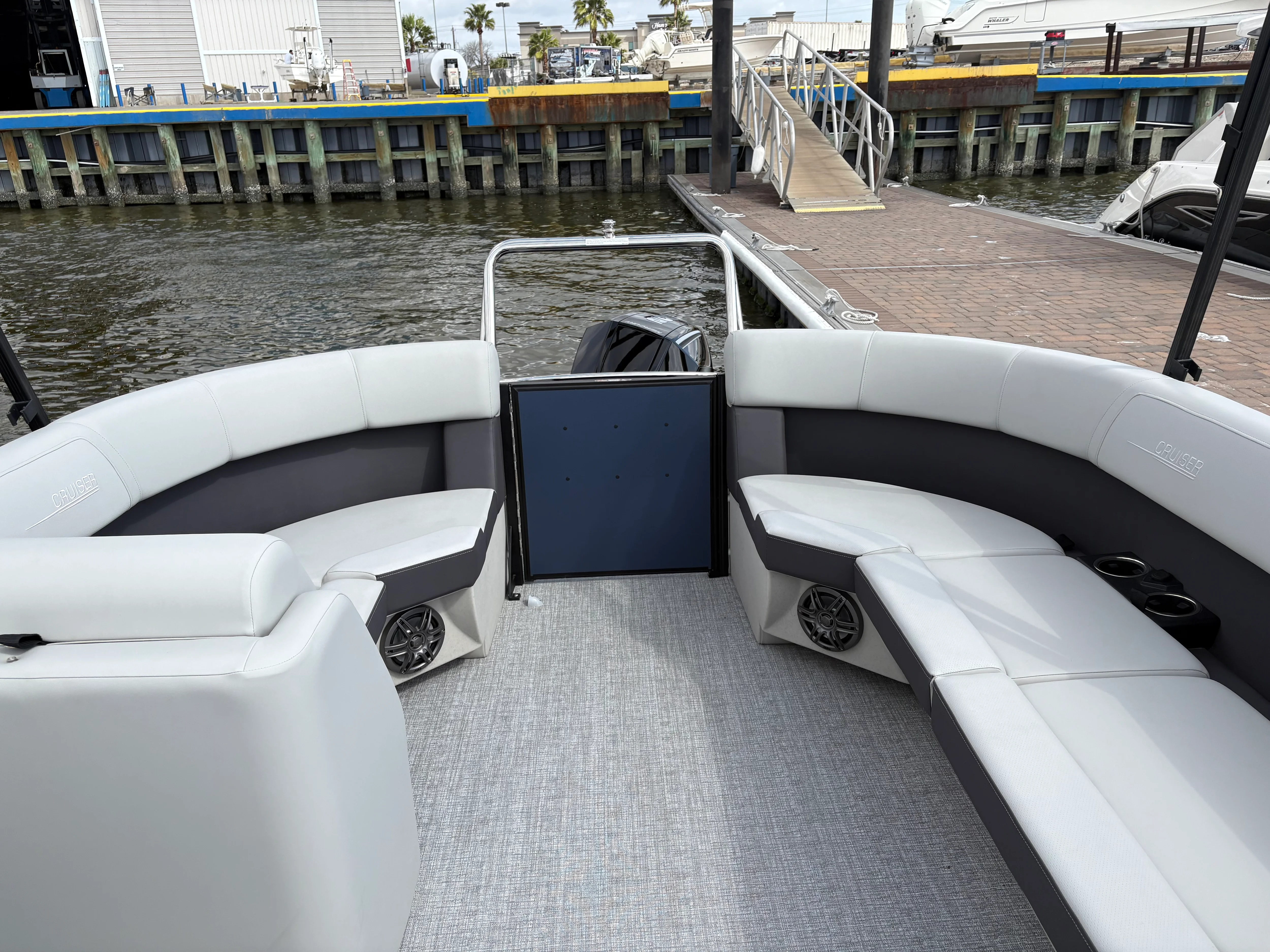 2025 Harris 230 Cruiser Image Thumbnail #15