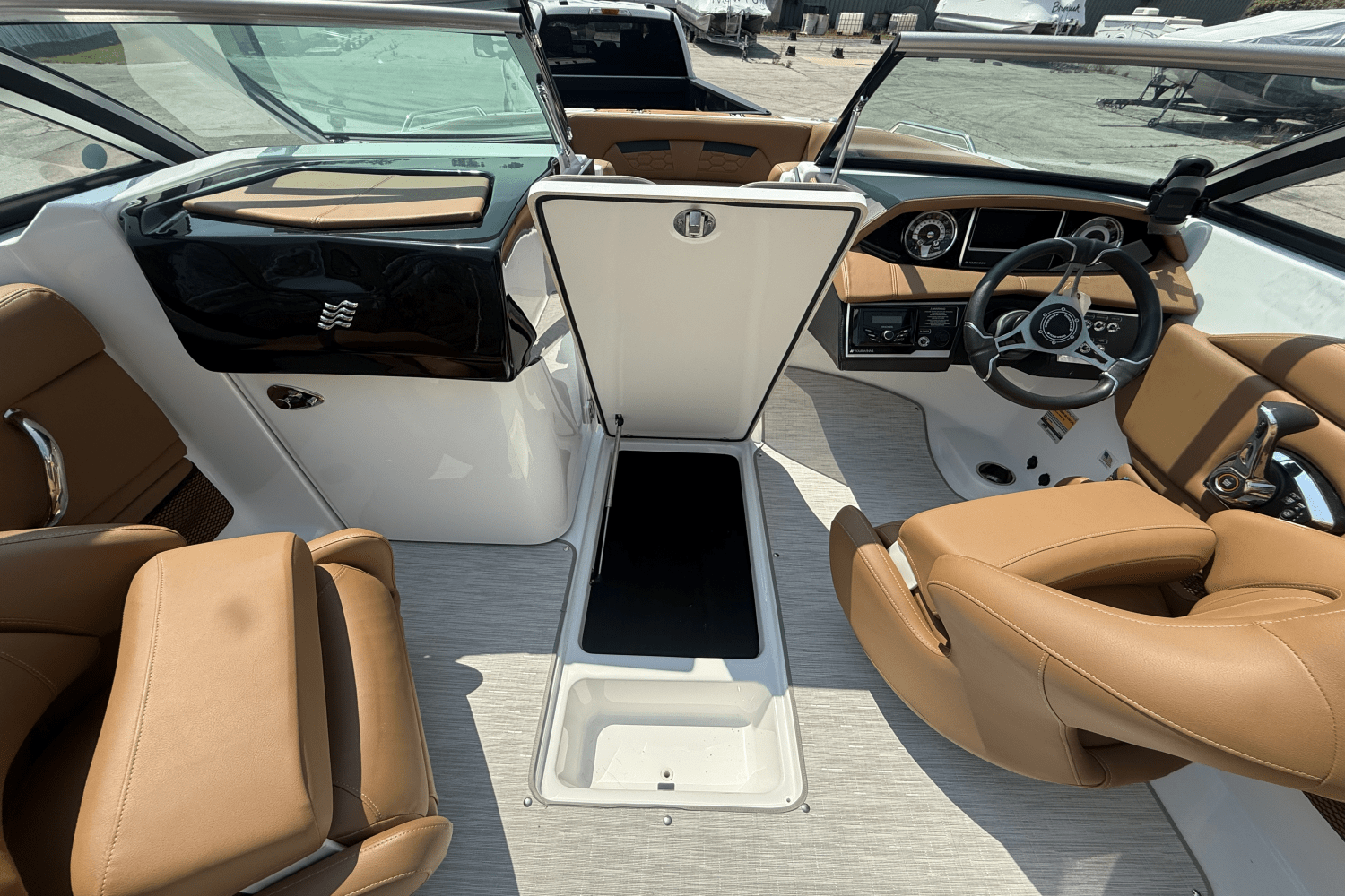 2023 Four Winns HD3 Image Thumbnail #16