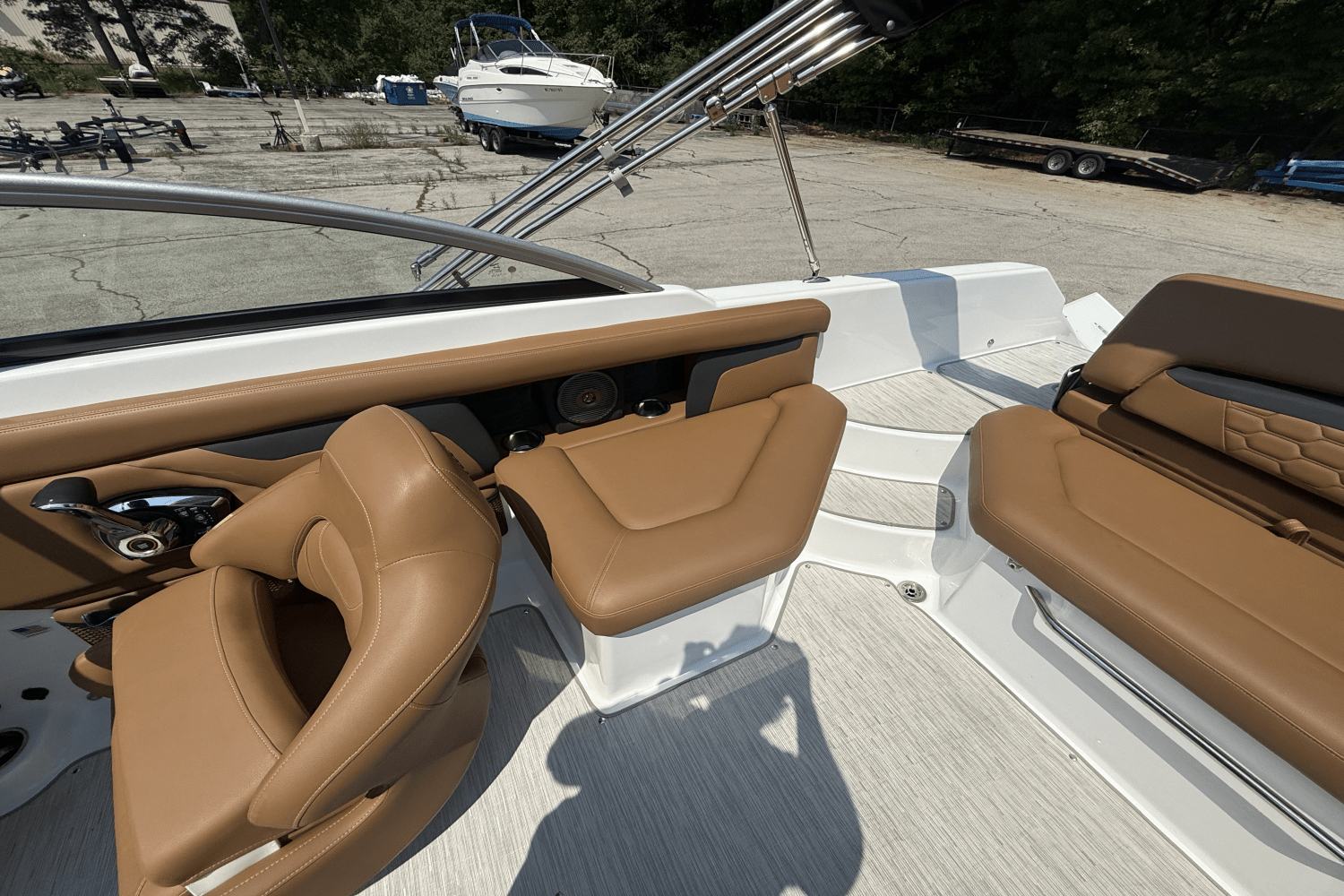 2023 Four Winns HD3 Image Thumbnail #7