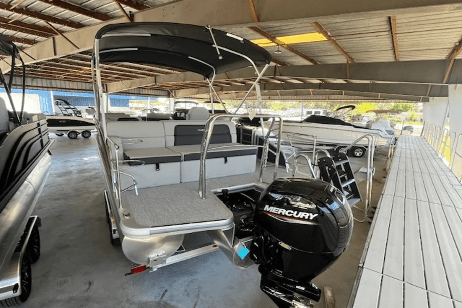 2025 Harris 230 Cruiser Image Thumbnail #7