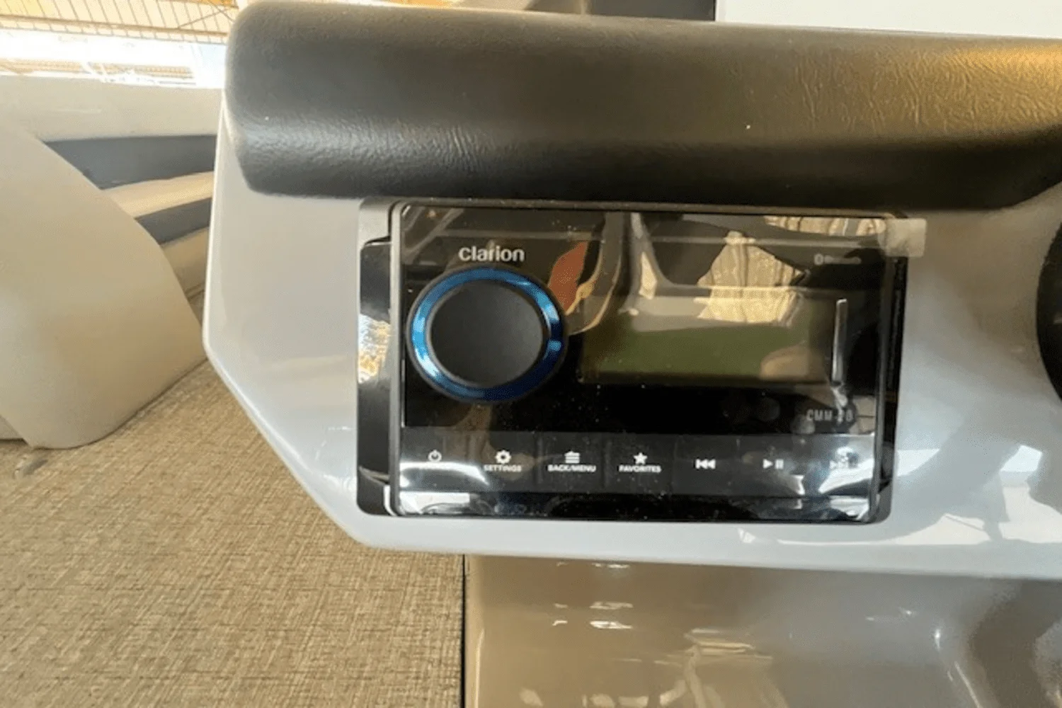 2025 Harris 230 Cruiser Image Thumbnail #18