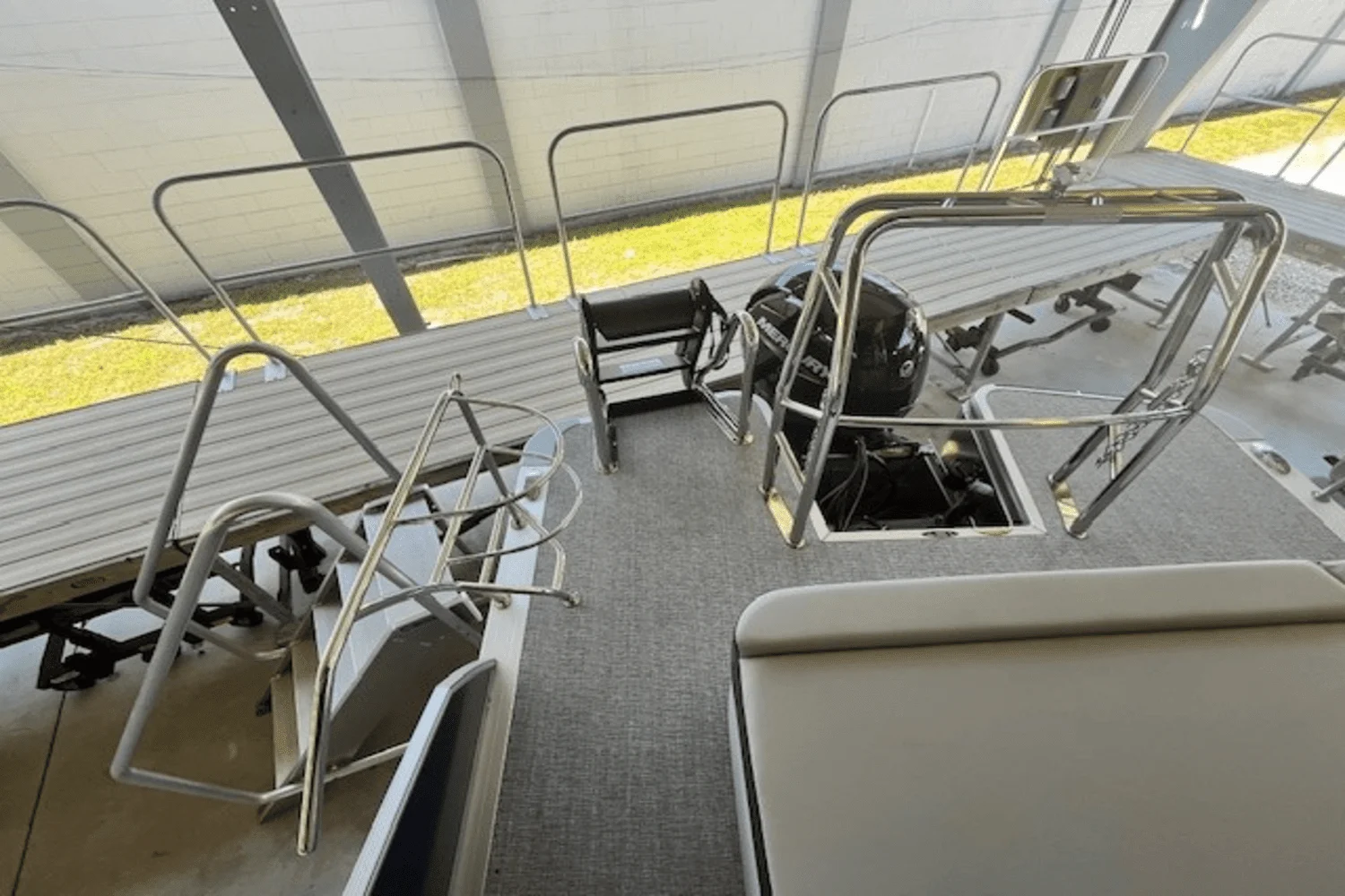 2025 Harris 230 Cruiser Image Thumbnail #12