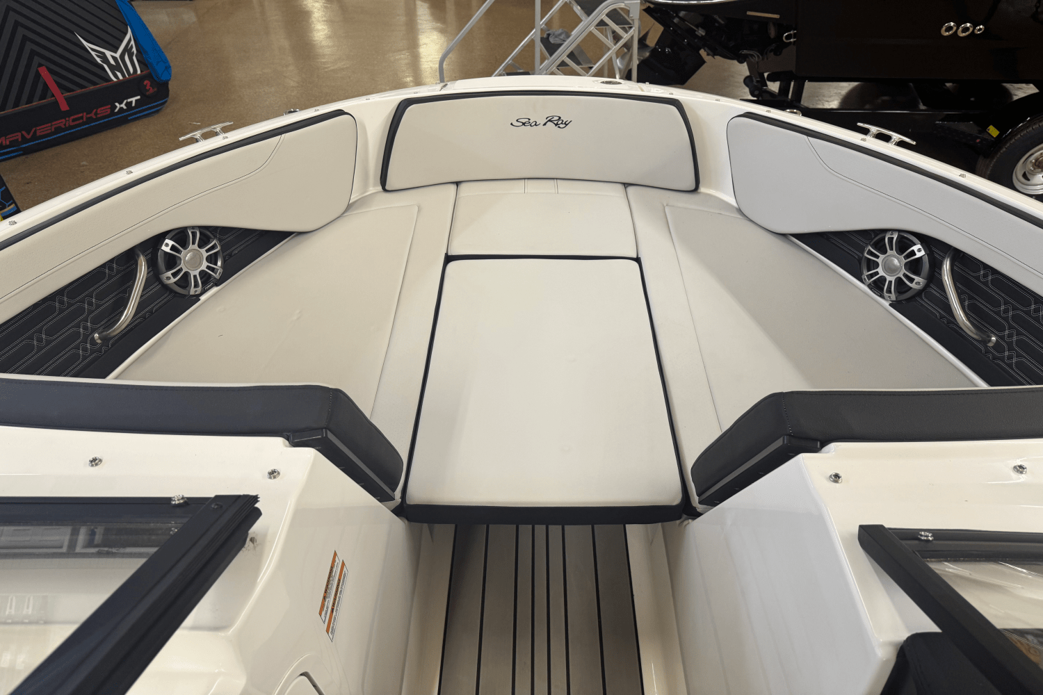 2024 Sea Ray SPX 210 Image Thumbnail #8