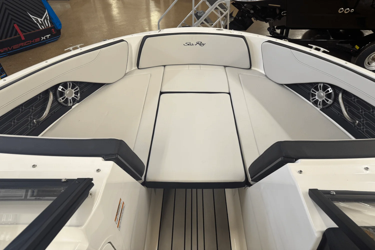 2024 Sea Ray SPX 210 Image Thumbnail #8