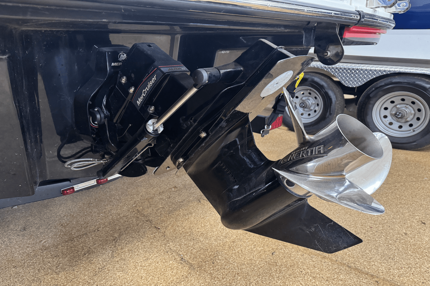 2024 Sea Ray SPX 210 Image Thumbnail #3