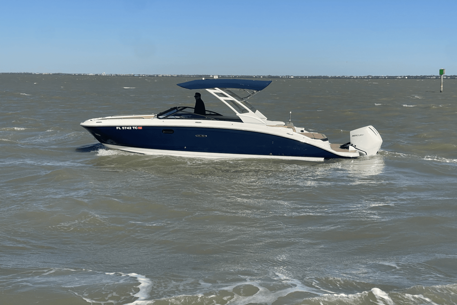 2022 Sea Ray 270 SDX OB Image Thumbnail #13