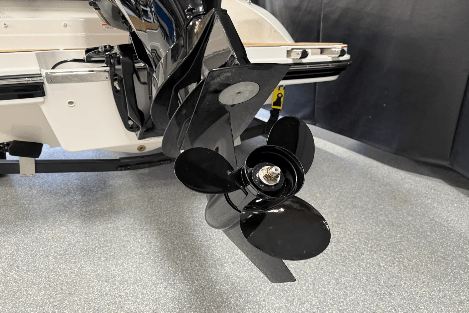 2025 Sea Ray SPX 190 Outboard Image Thumbnail #17