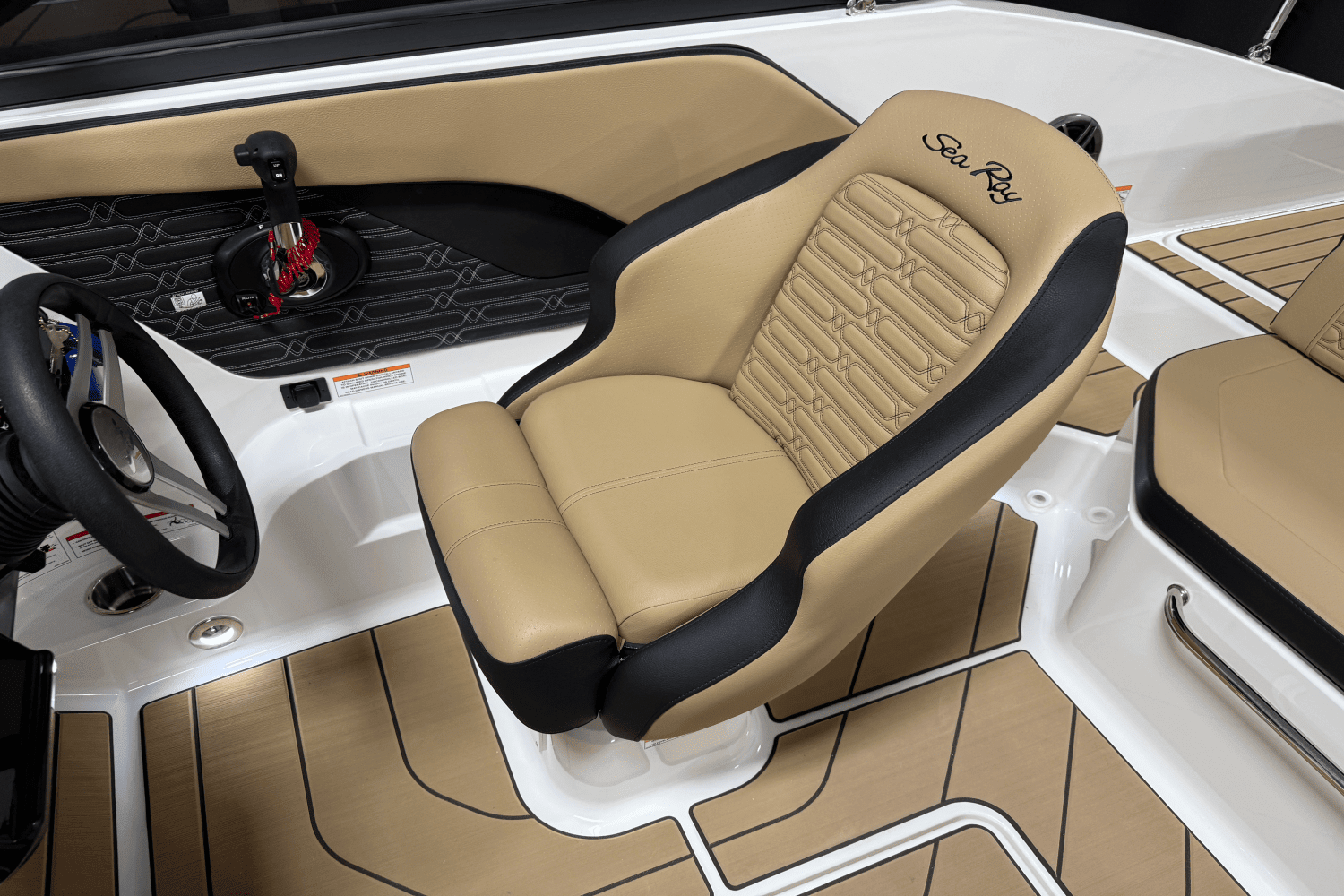 2025 Sea Ray SPX 190 Outboard Image Thumbnail #47