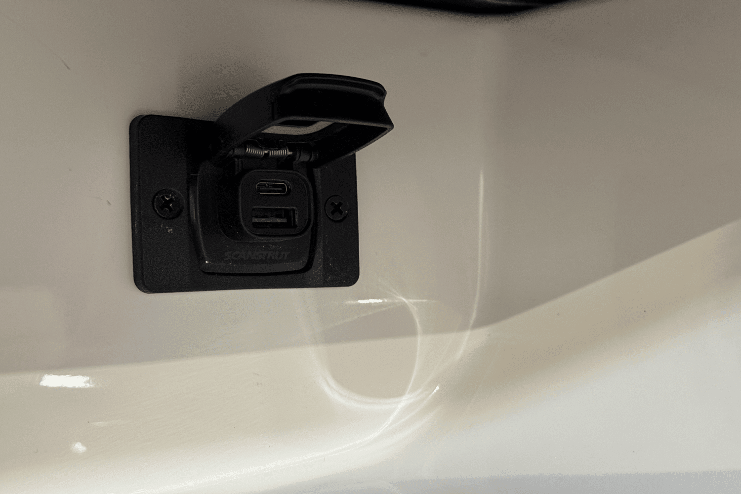 2025 Sea Ray SPX 190 Outboard Image Thumbnail #45