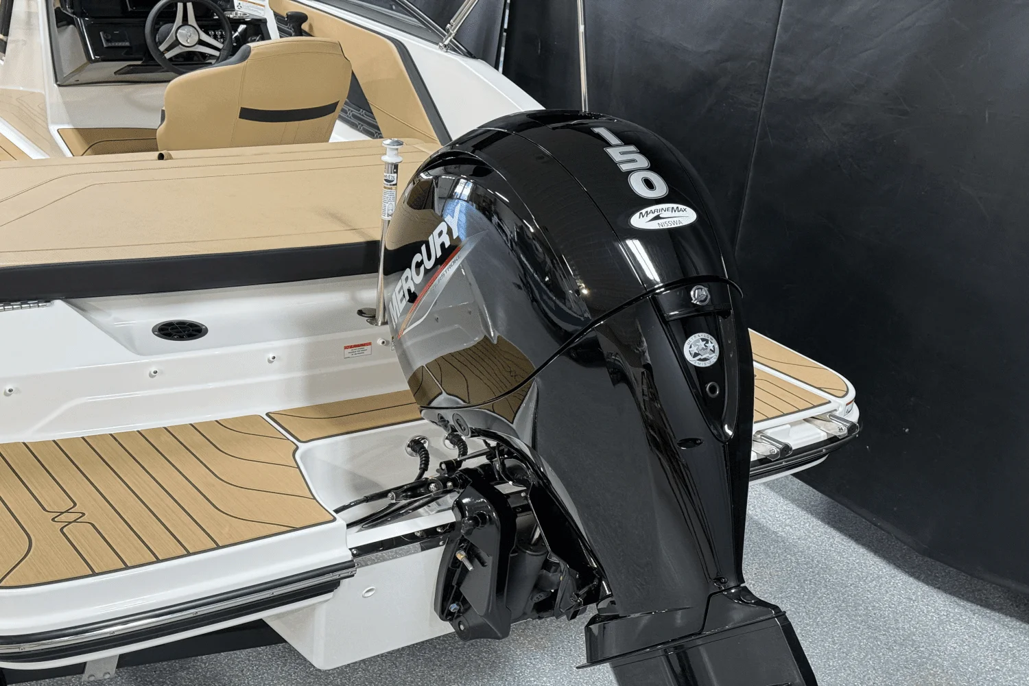 2025 Sea Ray SPX 190 Outboard Image Thumbnail #8