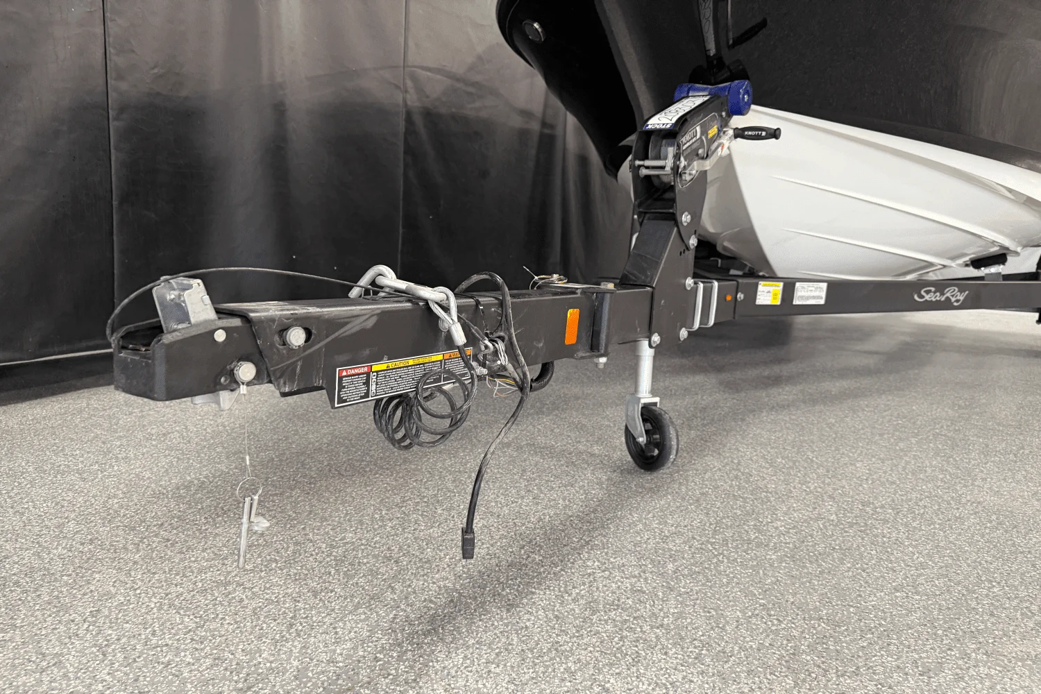 2025 Sea Ray SPX 190 Outboard Image Thumbnail #78