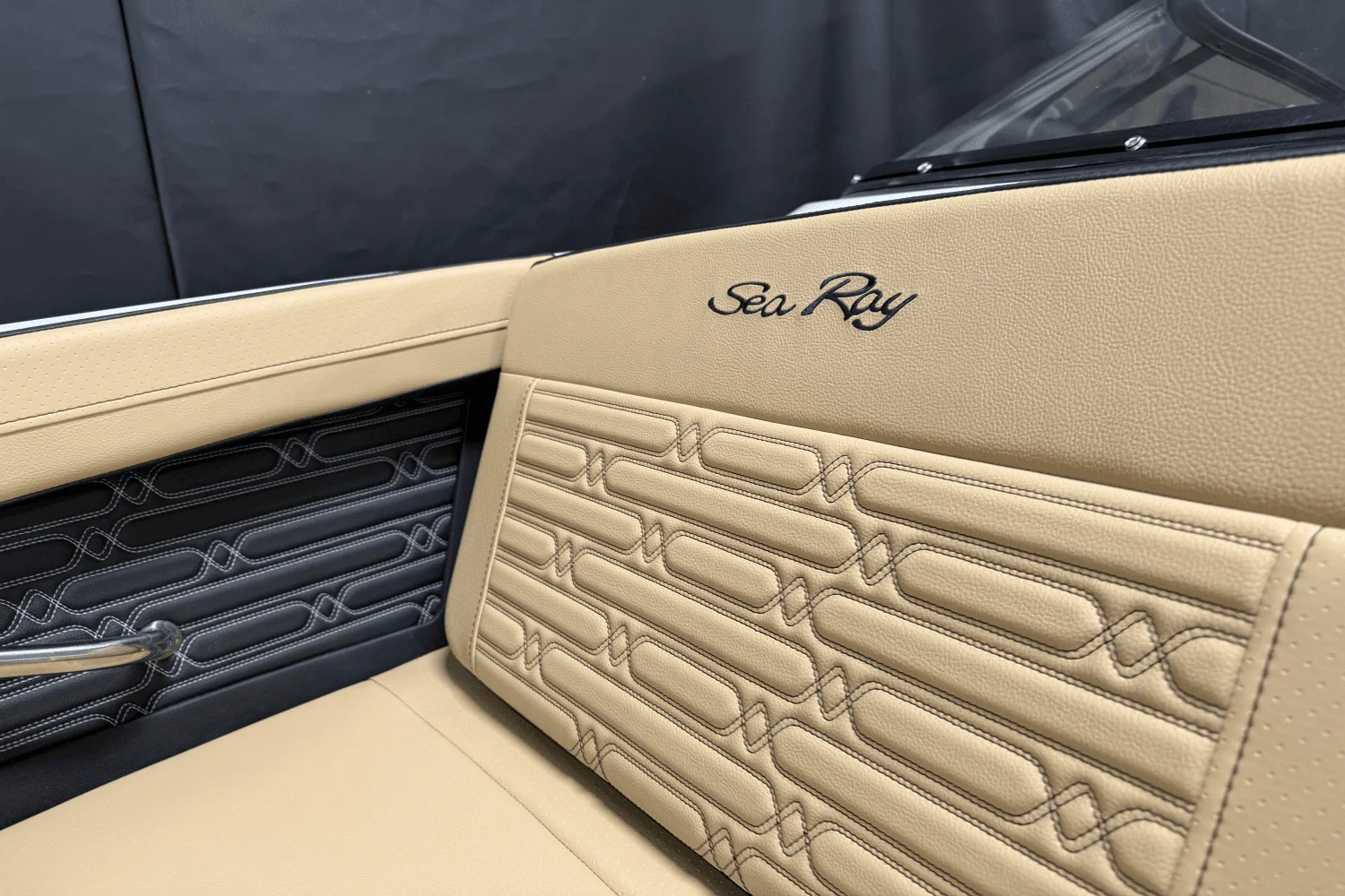 2025 Sea Ray SPX 190 Outboard Image Thumbnail #67