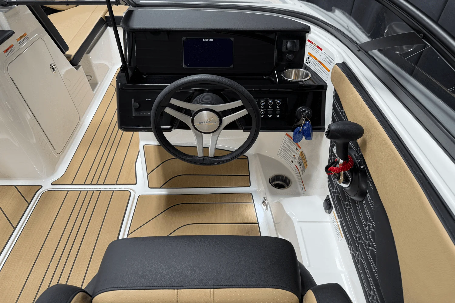 2025 Sea Ray SPX 190 Outboard Image Thumbnail #49