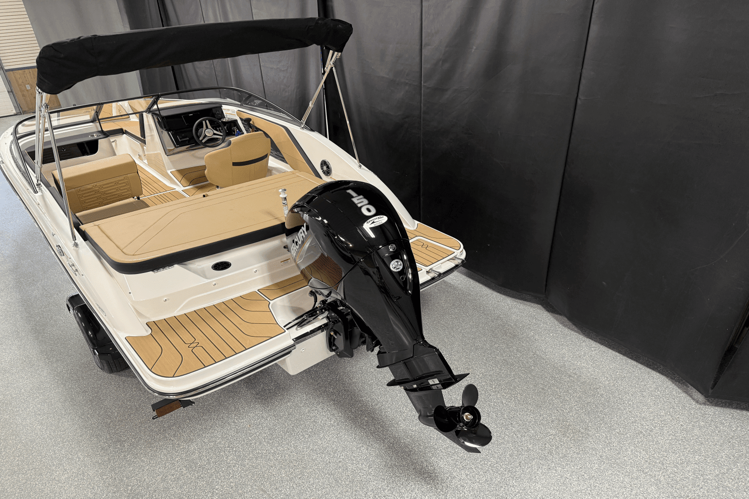 2025 Sea Ray SPX 190 Outboard Image Thumbnail #7
