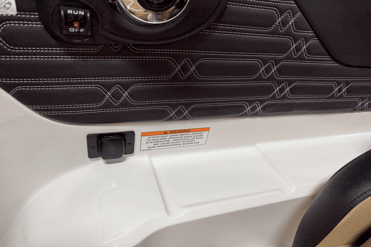 2025 Sea Ray SPX 190 Outboard Image Thumbnail #57