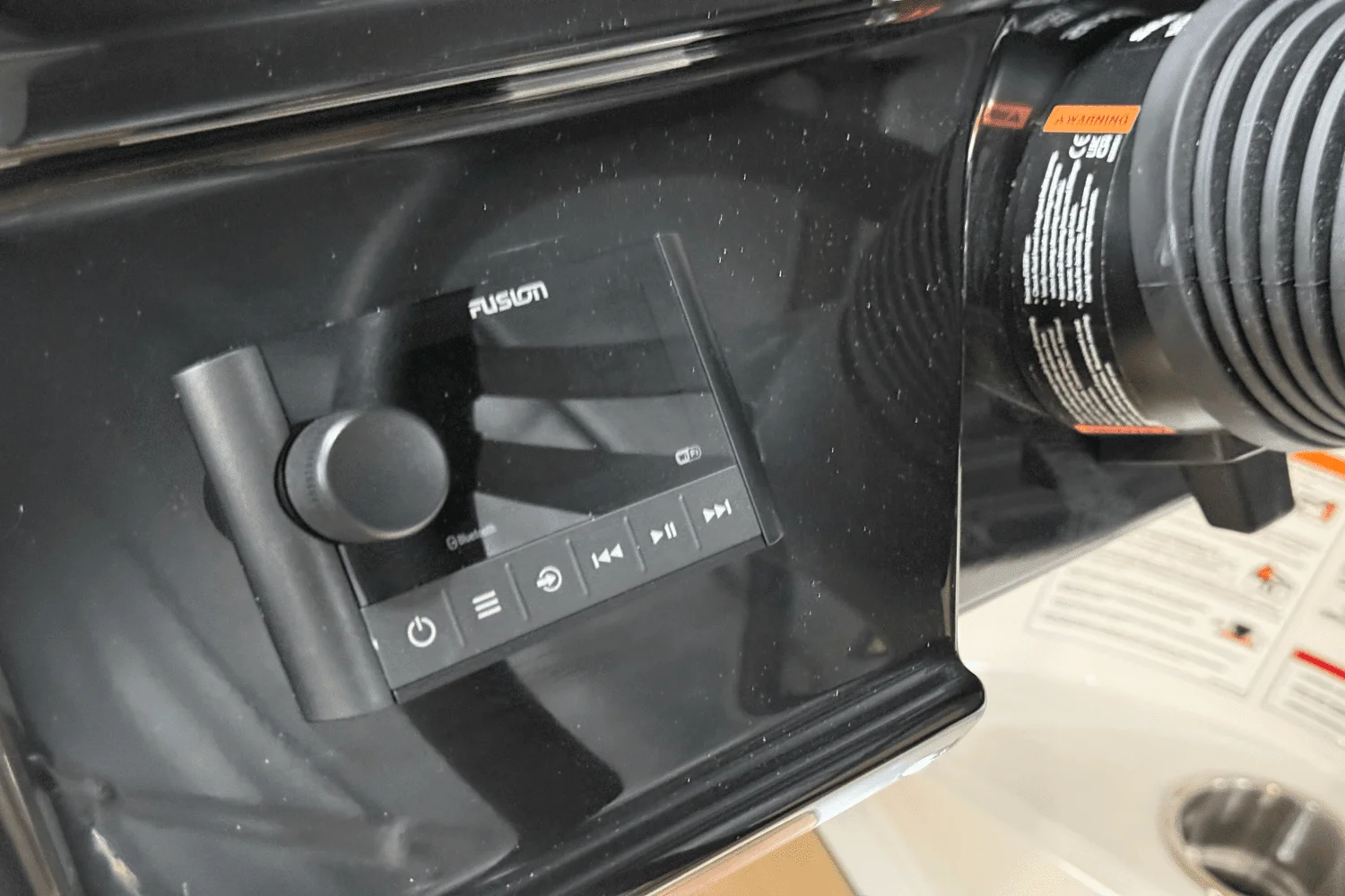 2025 Sea Ray SPX 190 Outboard Image Thumbnail #53