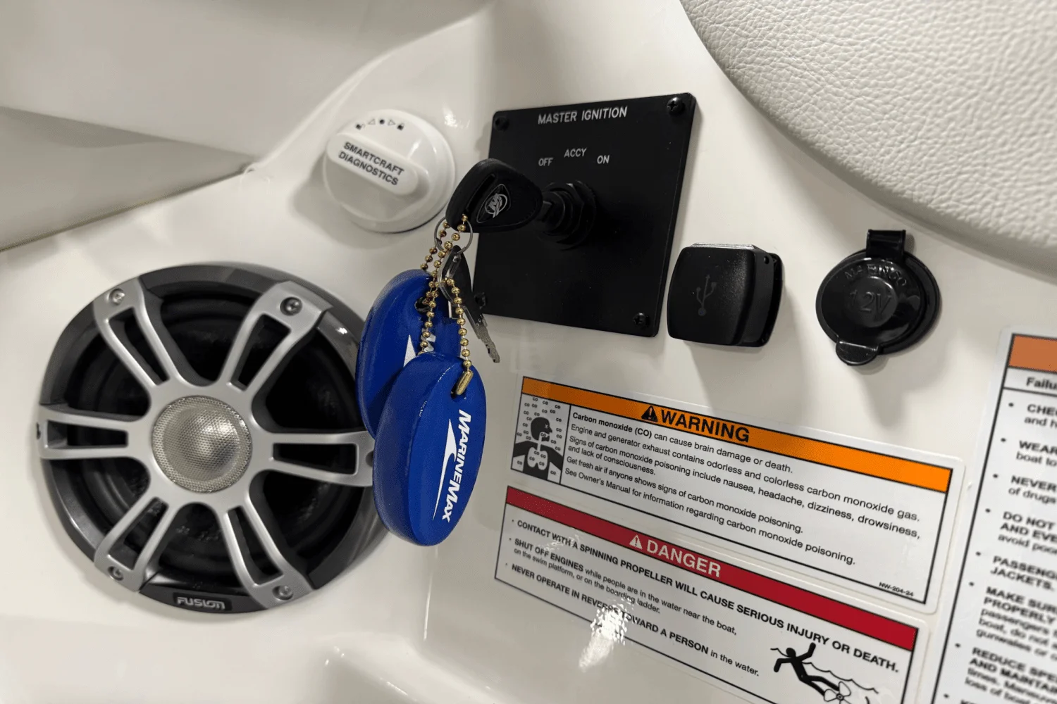 2025 Sea Ray SDX 250 Outboard Image Thumbnail #55