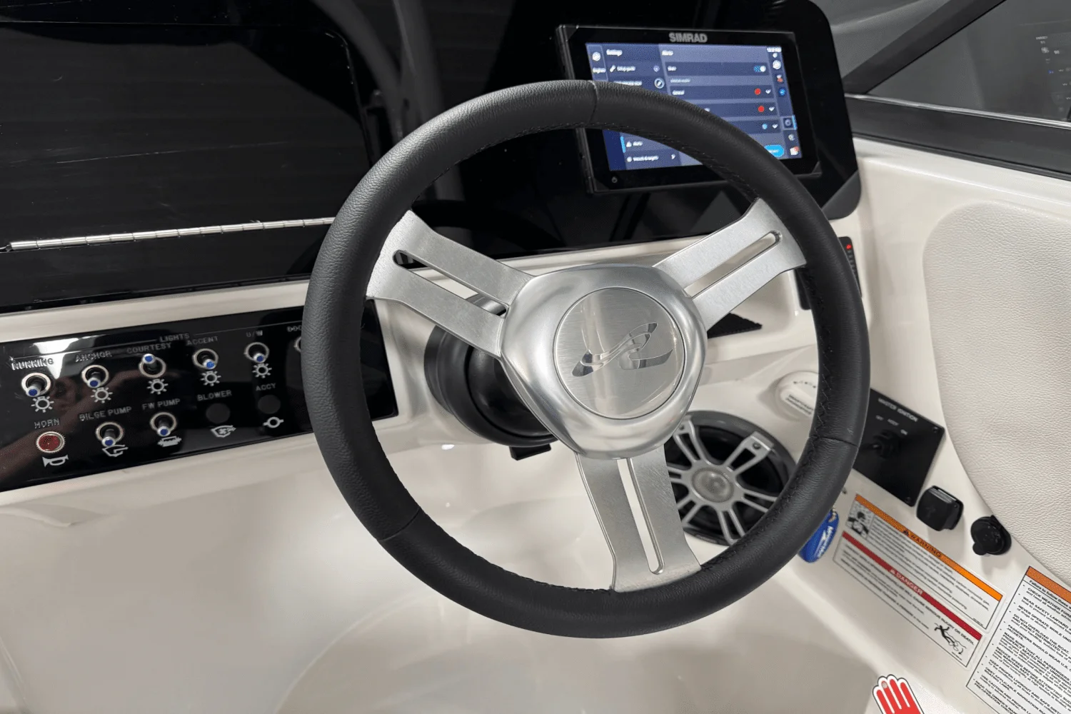 2025 Sea Ray SDX 250 Outboard Image Thumbnail #50