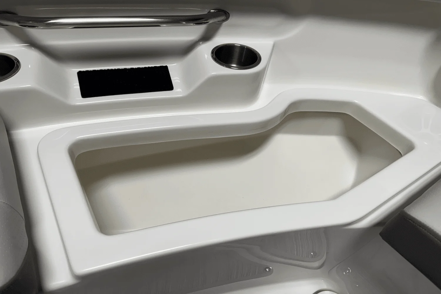 2025 Sea Ray SDX 250 Outboard Image Thumbnail #79