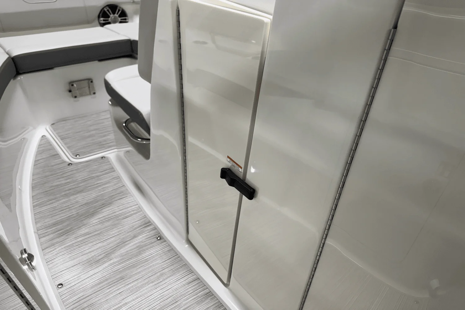 2025 Sea Ray SDX 250 Outboard Image Thumbnail #71