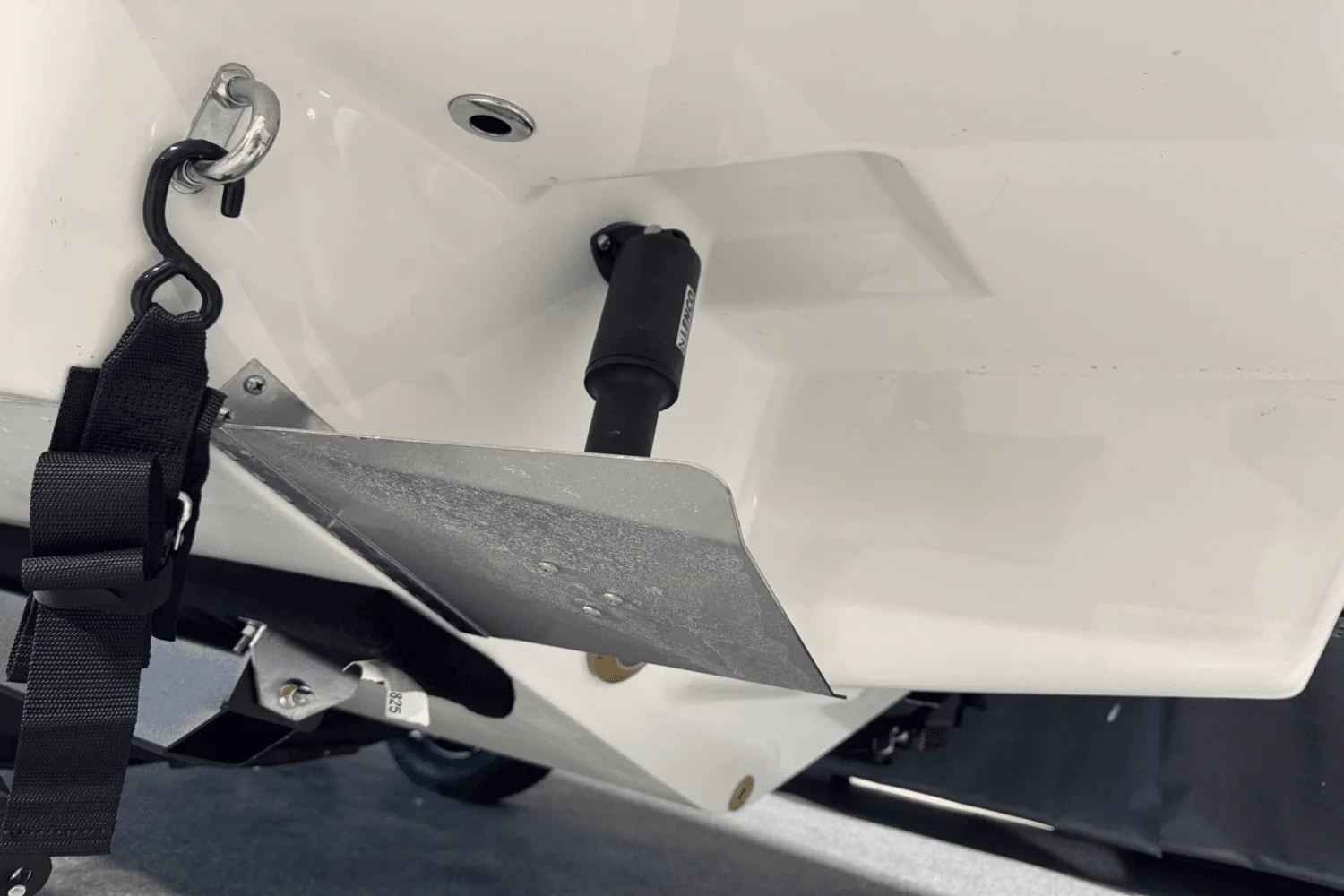 2025 Sea Ray SDX 250 Outboard Image Thumbnail #11