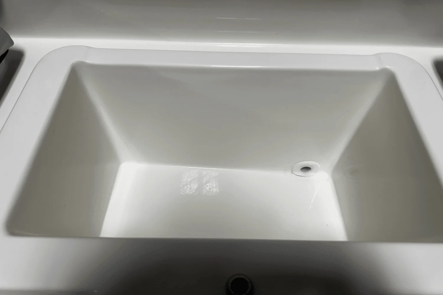 2025 Sea Ray SDX 250 Outboard Image Thumbnail #77