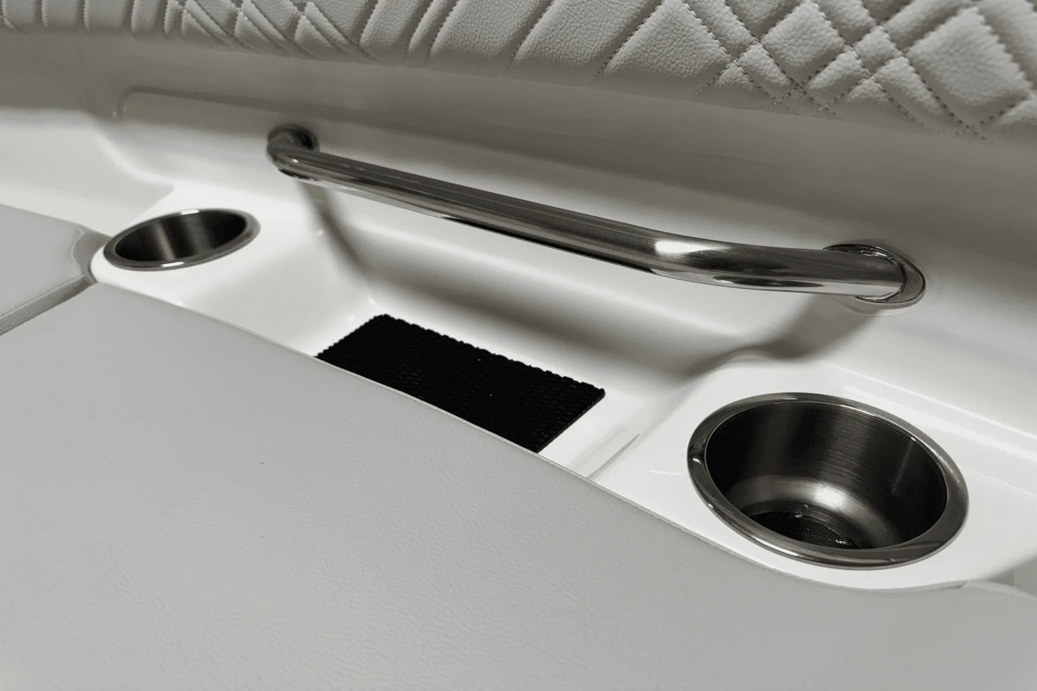 2025 Sea Ray SDX 250 Outboard Image Thumbnail #82