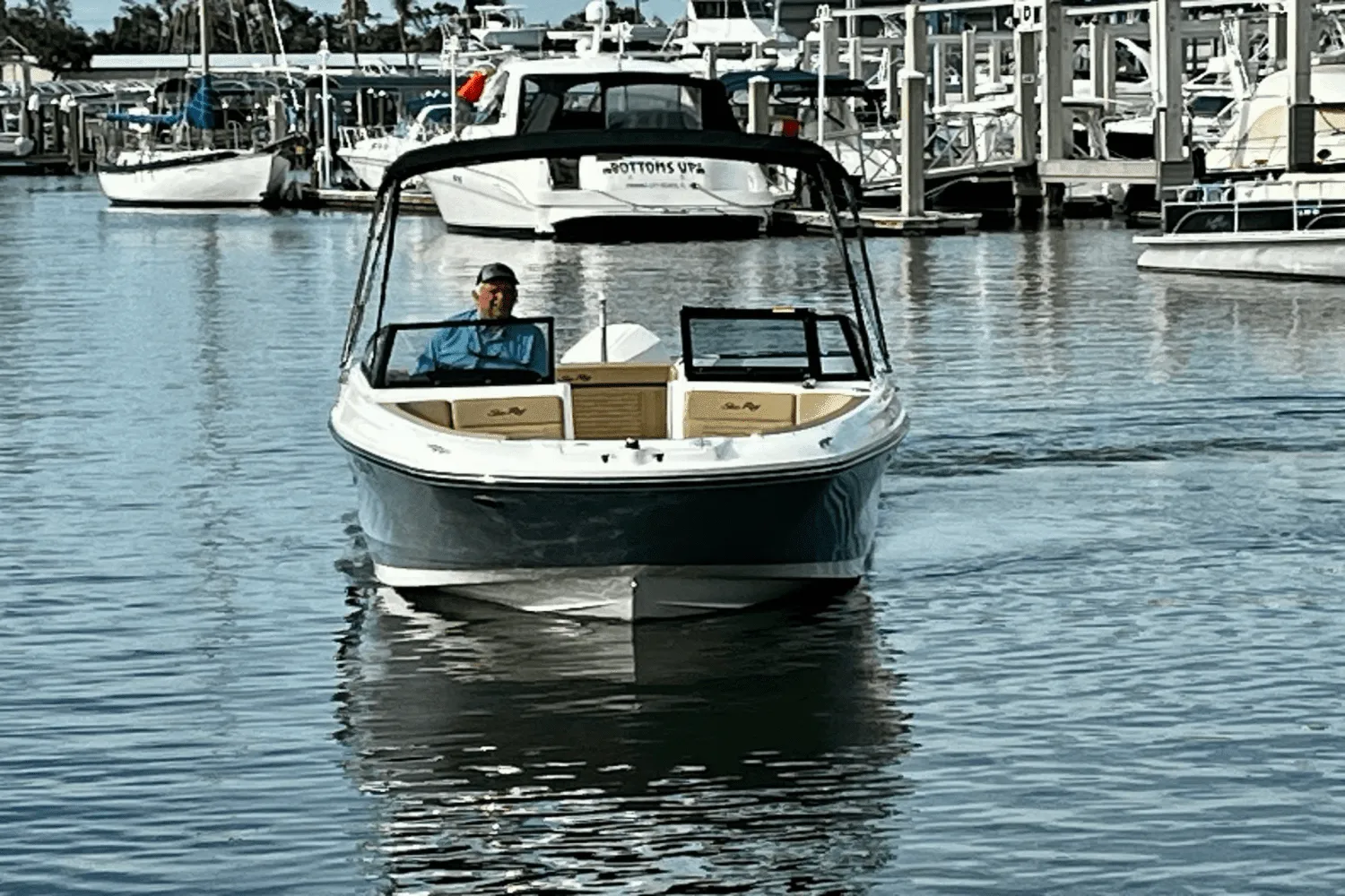 2024 Sea Ray 230 SPX-OB Image Thumbnail #9
