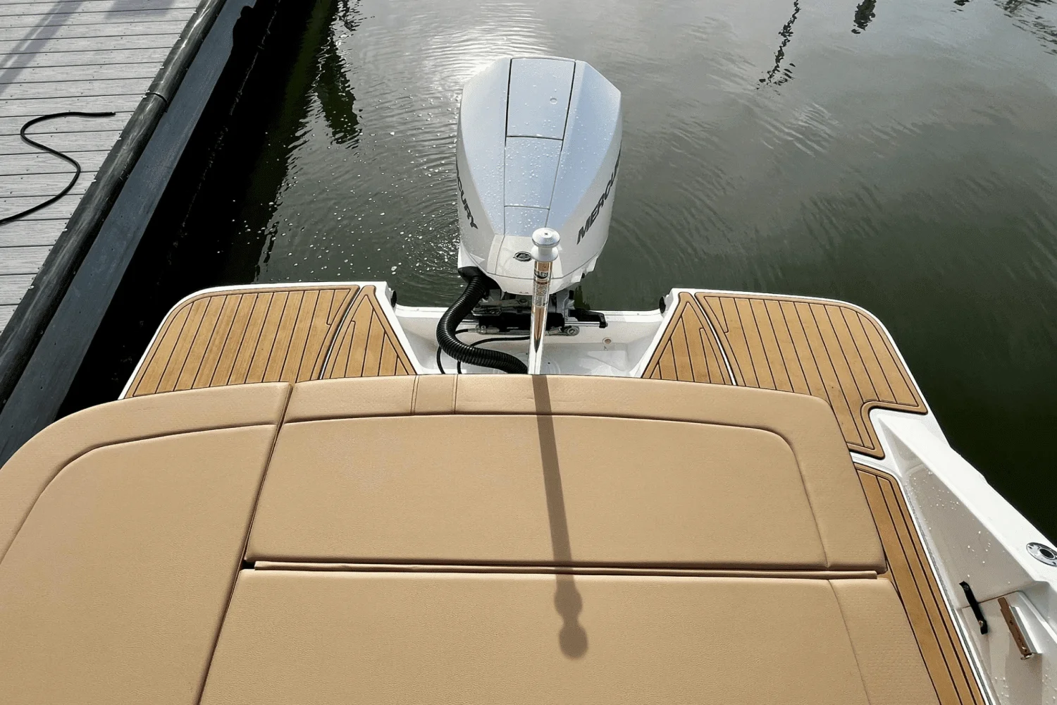 2024 Sea Ray 230 SPX-OB Image Thumbnail #14