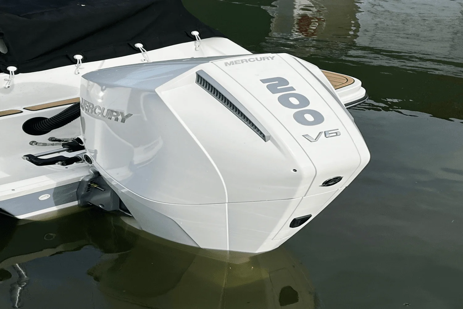 2024 Sea Ray 230 SPX-OB Image Thumbnail #17