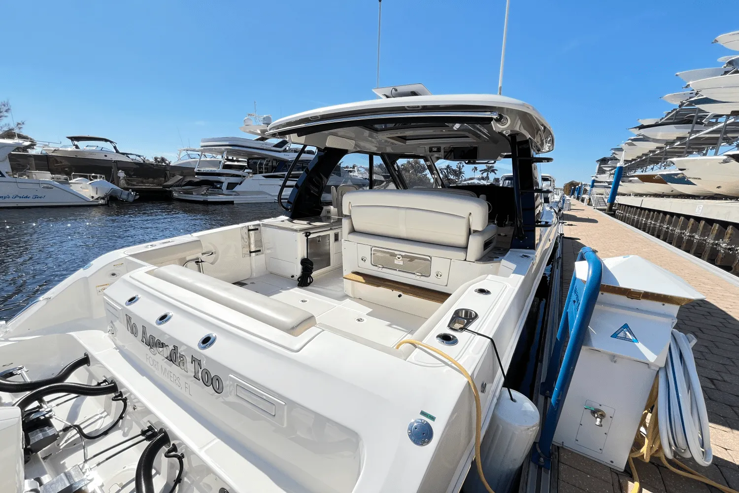 2023 Boston Whaler 380 REALM Image Thumbnail #8