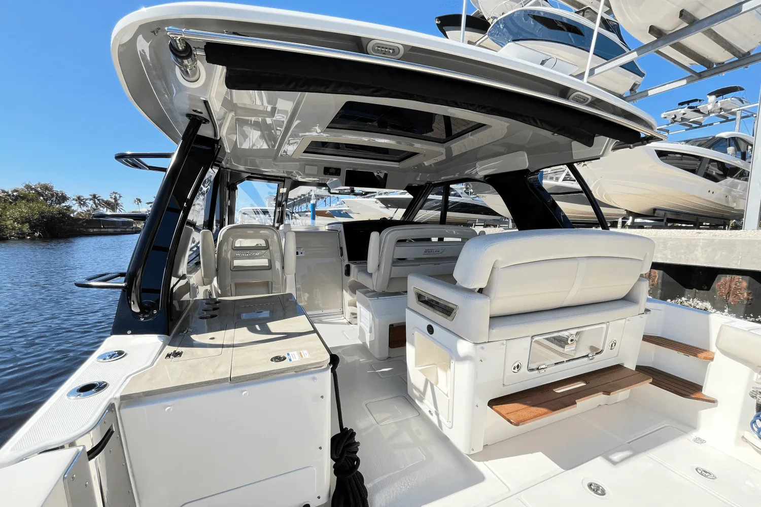 2023 Boston Whaler 380 REALM Image Thumbnail #9