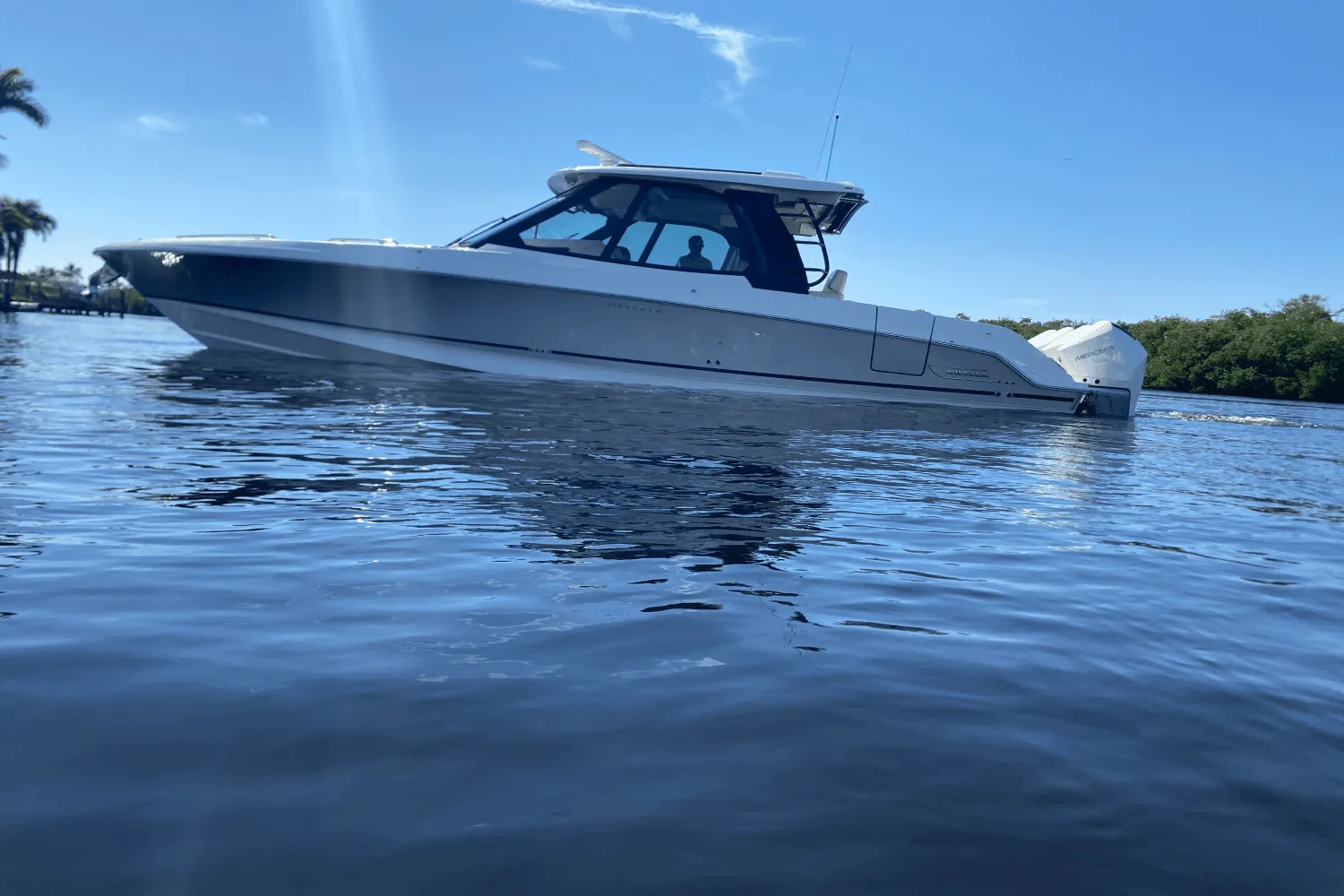 2023 Boston Whaler 380 REALM Image Thumbnail #3