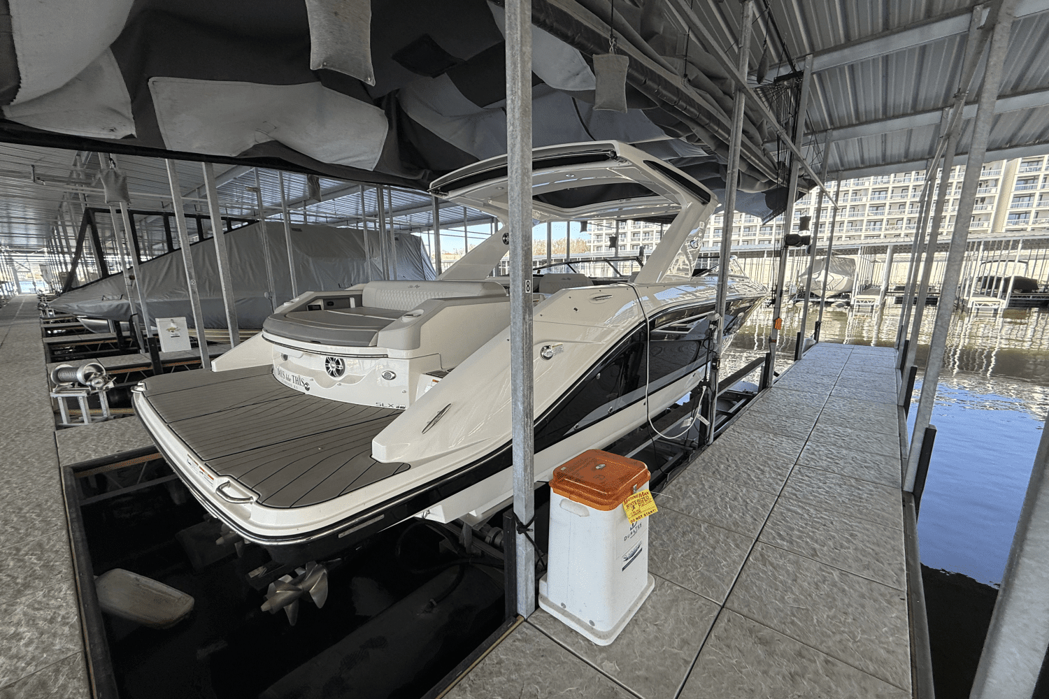 2023 Sea Ray 310 SLX Image Thumbnail #1