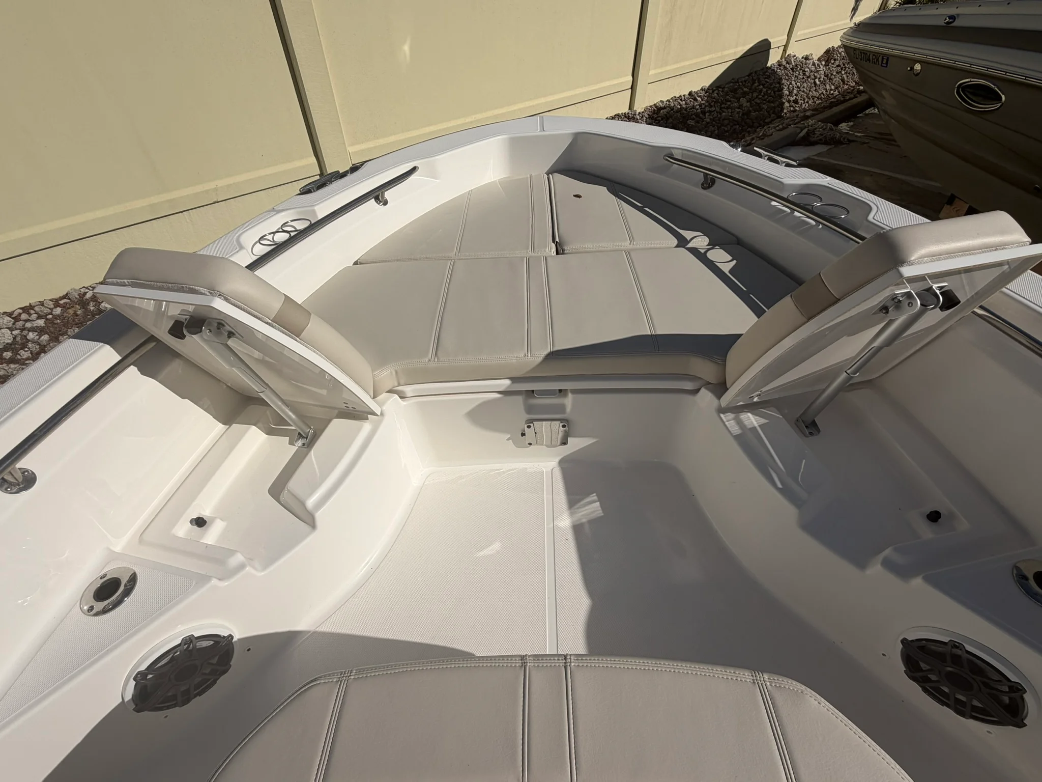 2022 Boston Whaler 250 DAUNTLESS Image Thumbnail #28