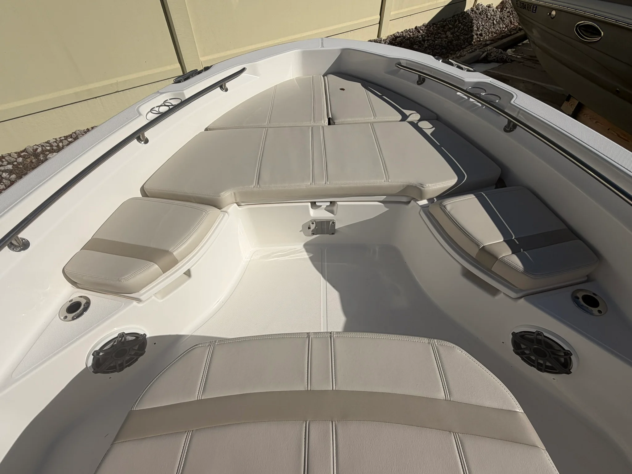 2022 Boston Whaler 250 DAUNTLESS Image Thumbnail #27