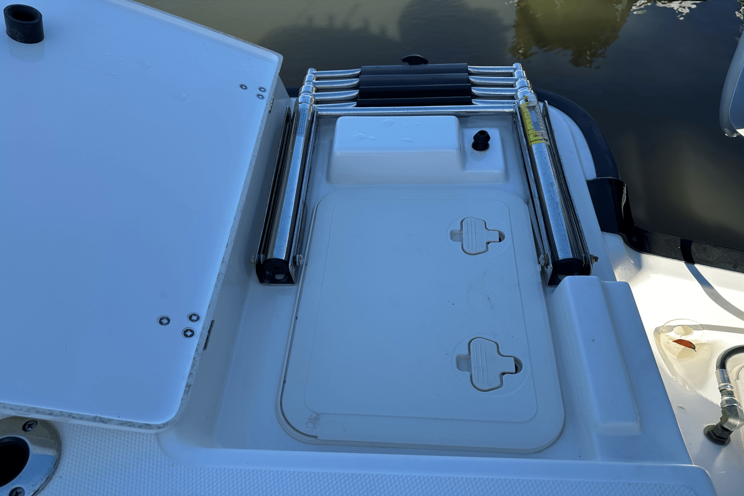 2022 Boston Whaler 250 DAUNTLESS Image Thumbnail #24