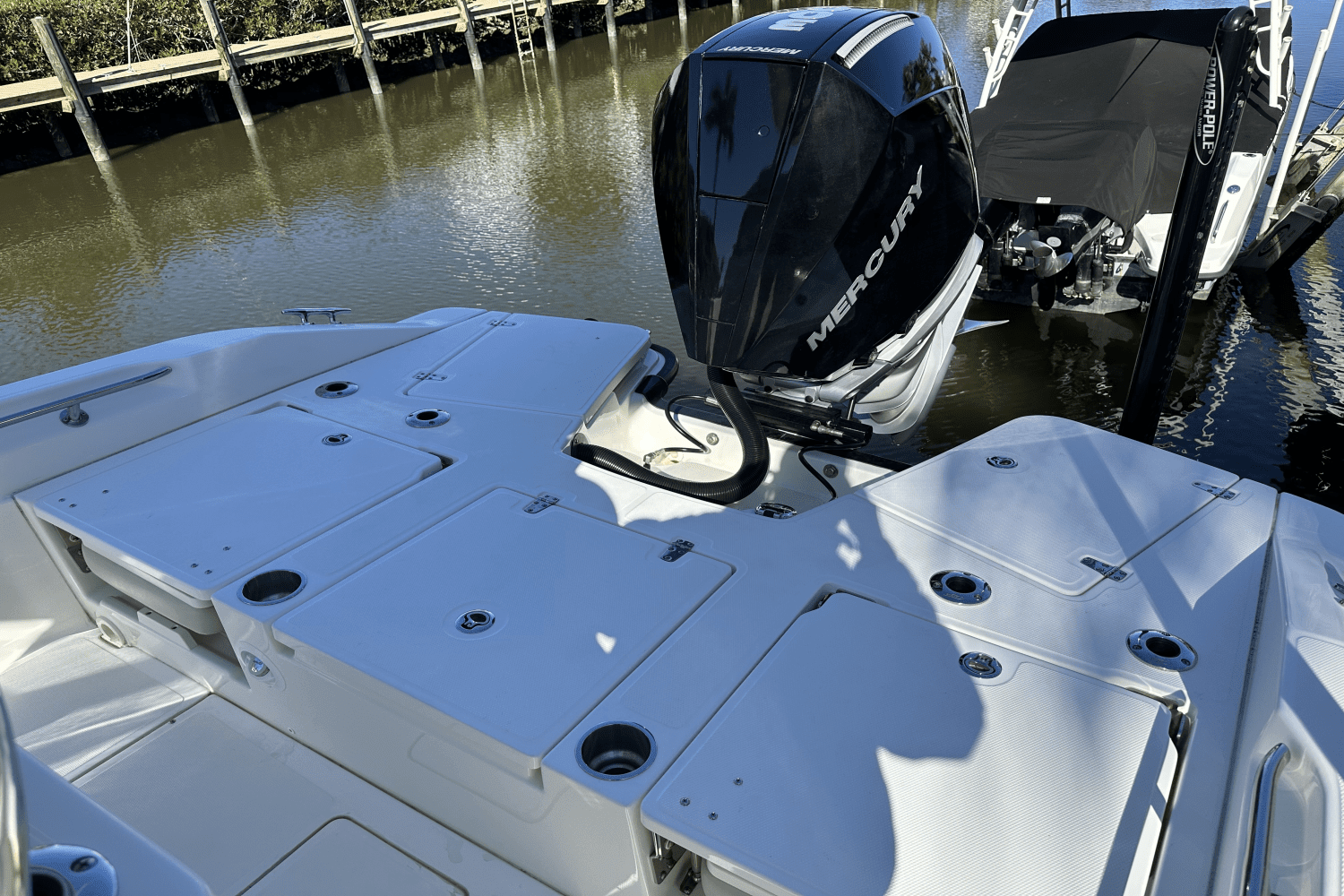 2022 Boston Whaler 250 DAUNTLESS Image Thumbnail #23