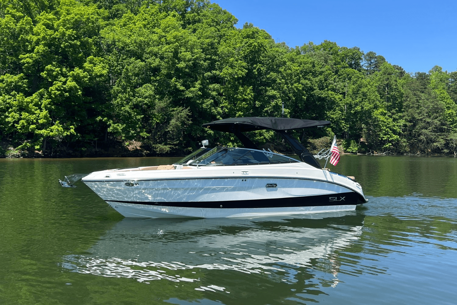 2025 Sea Ray SLX 260 Surf Image Thumbnail #8