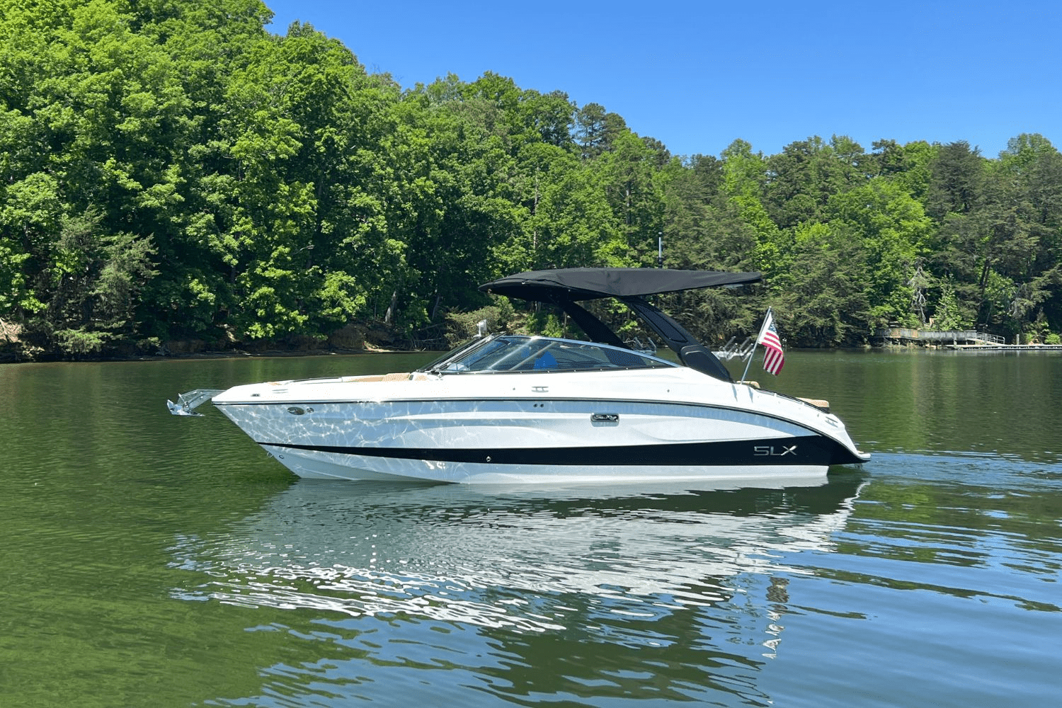 2025 Sea Ray SLX 260 Surf Image Thumbnail #6