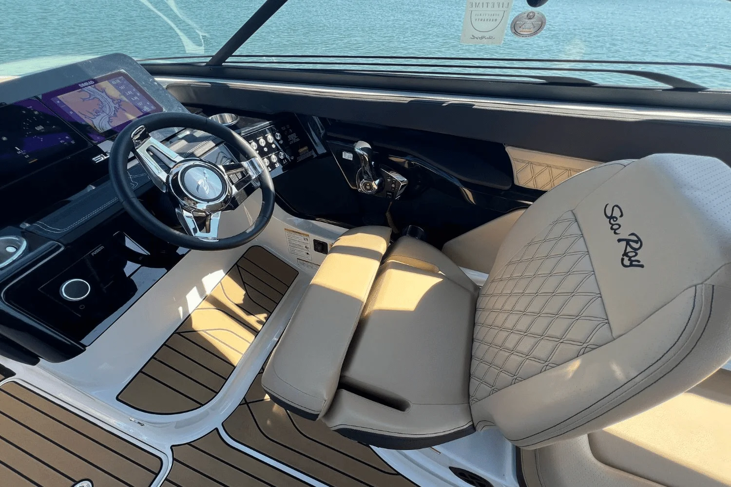 2025 Sea Ray SLX 260 Surf Image Thumbnail #26