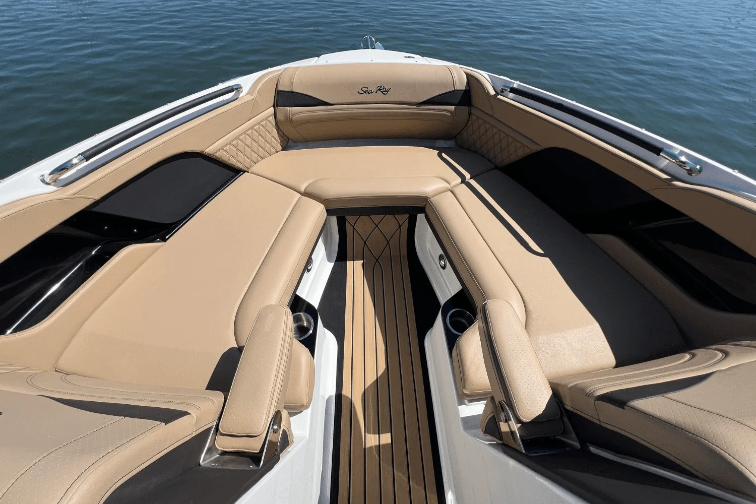 2025 Sea Ray SLX 260 Surf Image Thumbnail #33